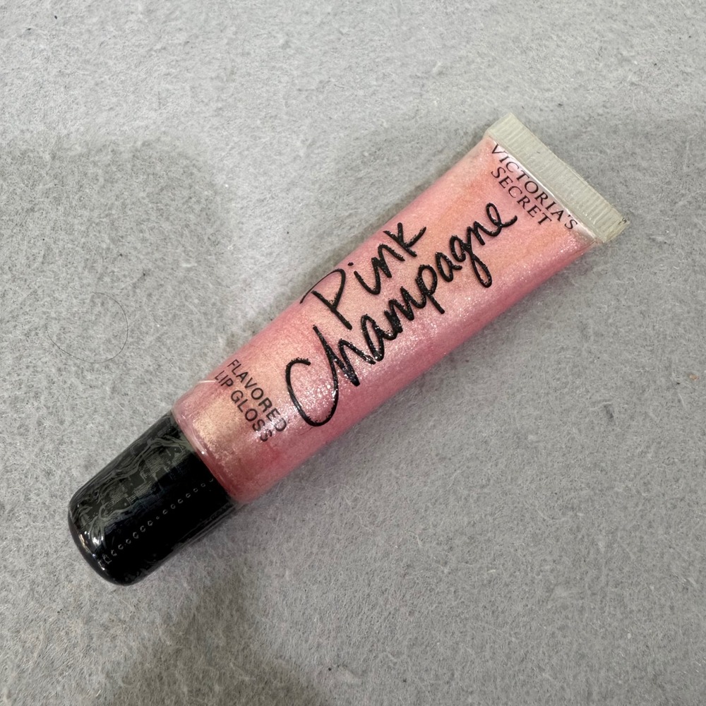 Victoria's Secret Lip Gloss Pink Champagne Shimmer Flavored 13g .46oz New